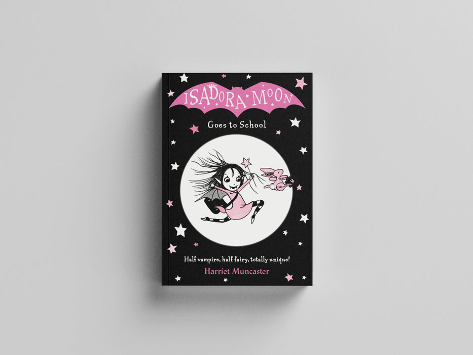 Isadora Moon Goes to School Paperback / softback