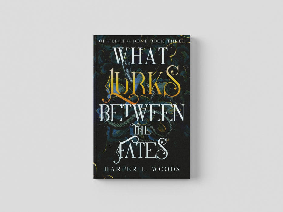 What Lurks Between the Fates Paperback / softback