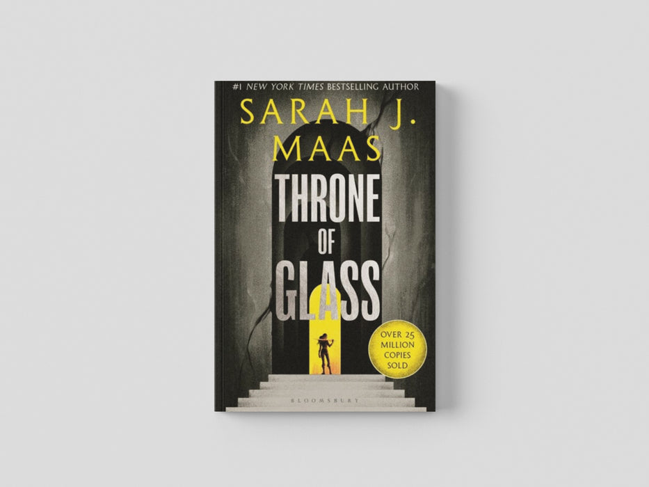 Throne of Glass Paperback / softback